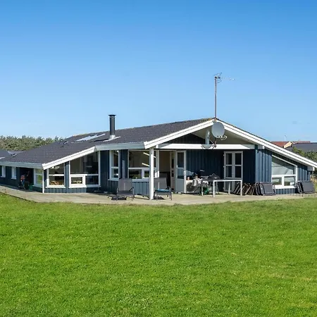 Gorgeous Home In Hjorring With Sauna *