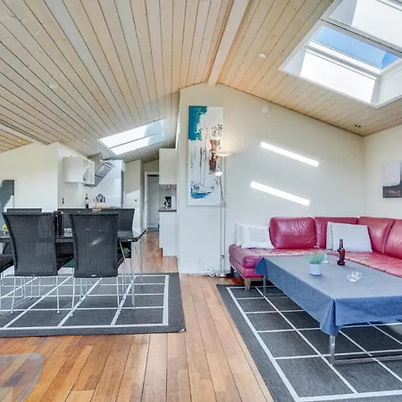 Three-bedroom In * הייורינג