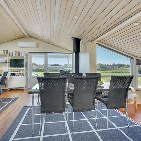 Gorgeous Home In Hjorring With Sauna Tatil Evi *