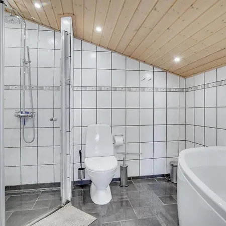Tatil Evi Gorgeous Home In Hjorring With Sauna Hjørring