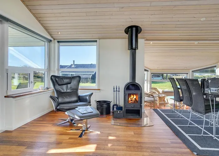 Nyaraló Three-bedroom In Hjørring
