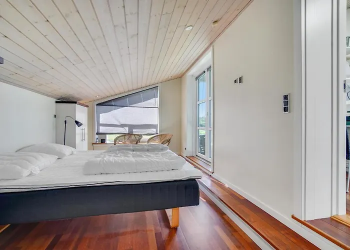 Three-bedroom In Nyaraló Hjørring